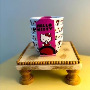 Hello Kitty bowls!